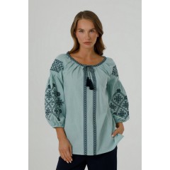 Белая вышиванка с синим орнаментом, Цветана (жатый батист, белый)