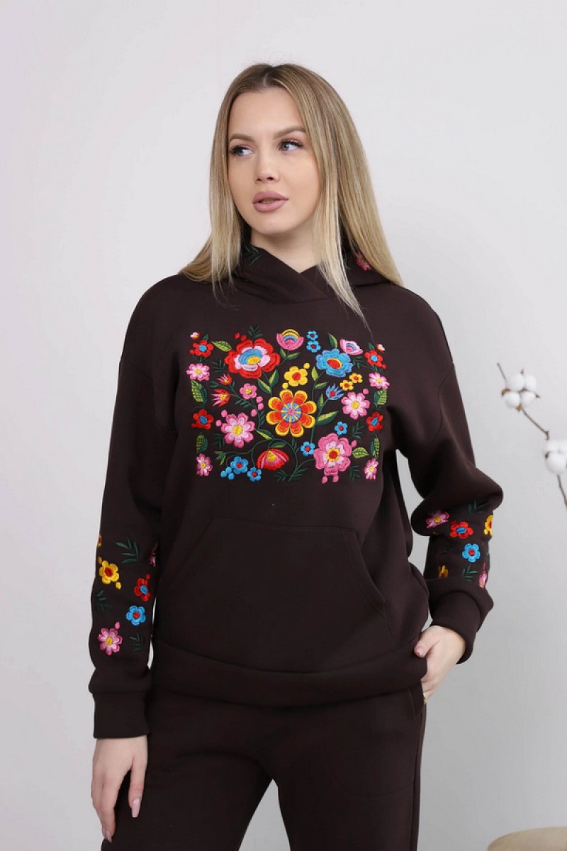 Women's winter suit with embroidery "Barvohrai" chocolate