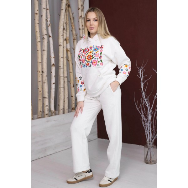 Костюм жіночий зимовий з вишивкою Барвограй молочний, ромір XL