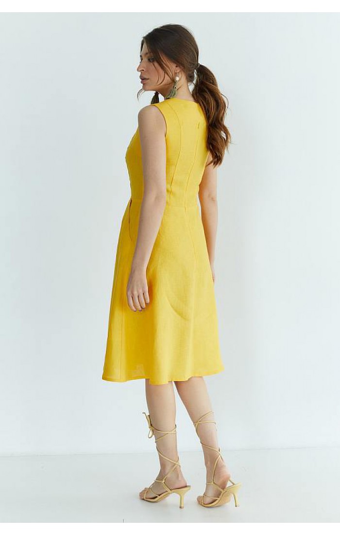 Поляна. вышитая льняная желтое платье