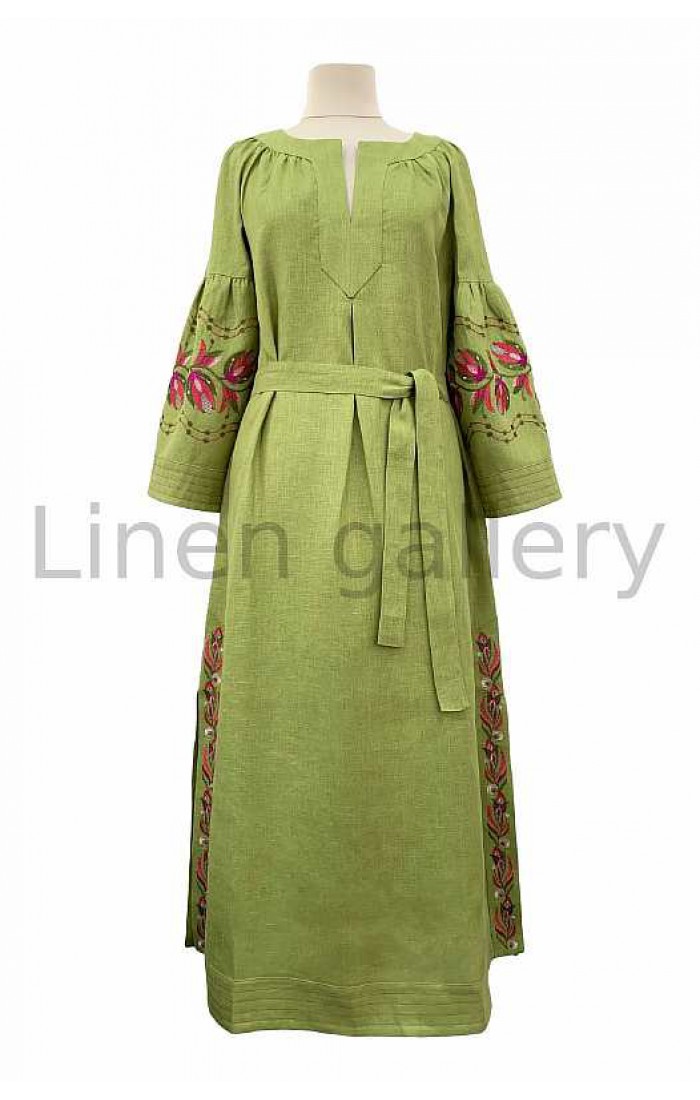 Romance, long embroidered dress made of linen, embroidered shirt, green