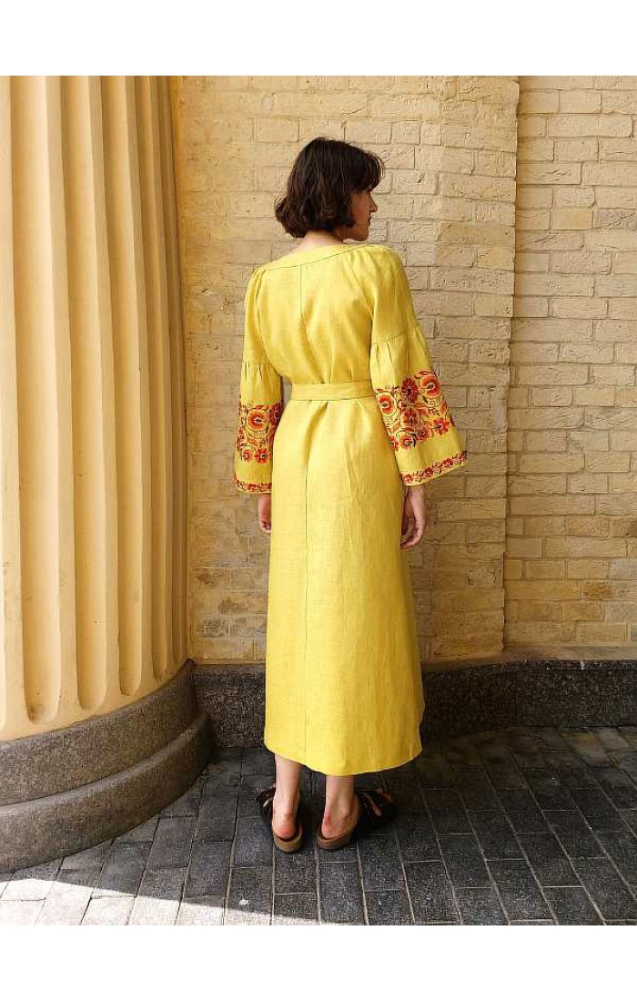 Любомира, женское вышитое платье желтое