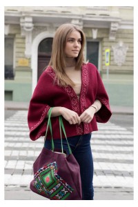 Veselada, embroidered women's burgundy cape