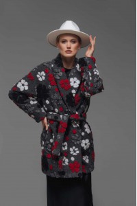 Camellia, gray coat with flowers, for a height of 182-188 cm