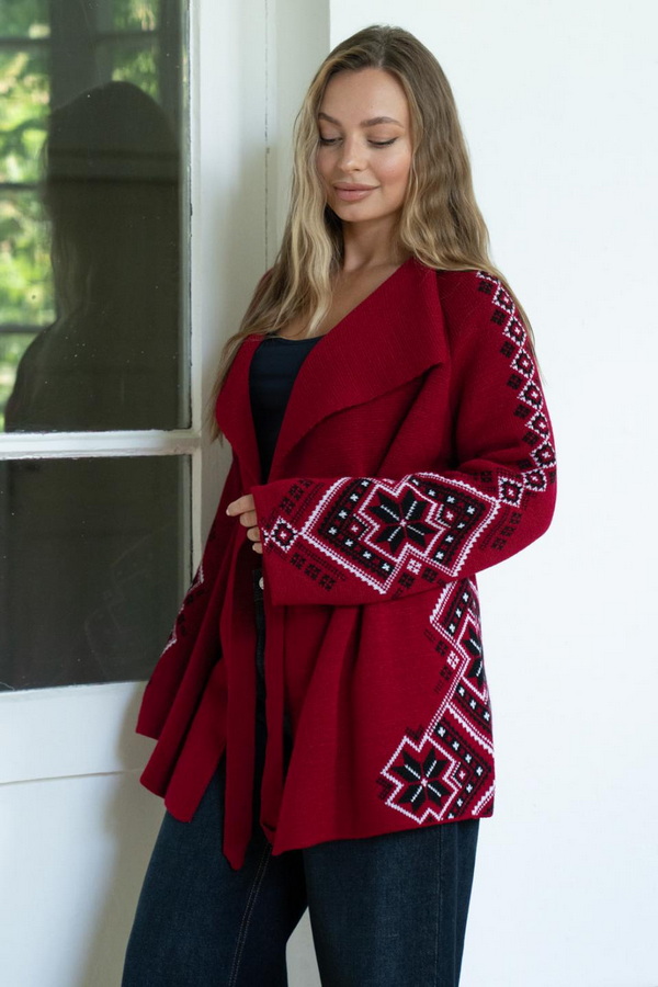 Kristina, knitted cardigan in ethnic style