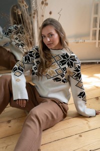 Bright embroidered sweater "Solomiika" (beige with black)  50% wool, 50% acrylic