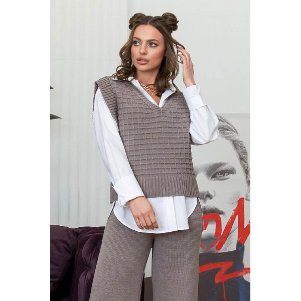 Molly, knitted knitted vest