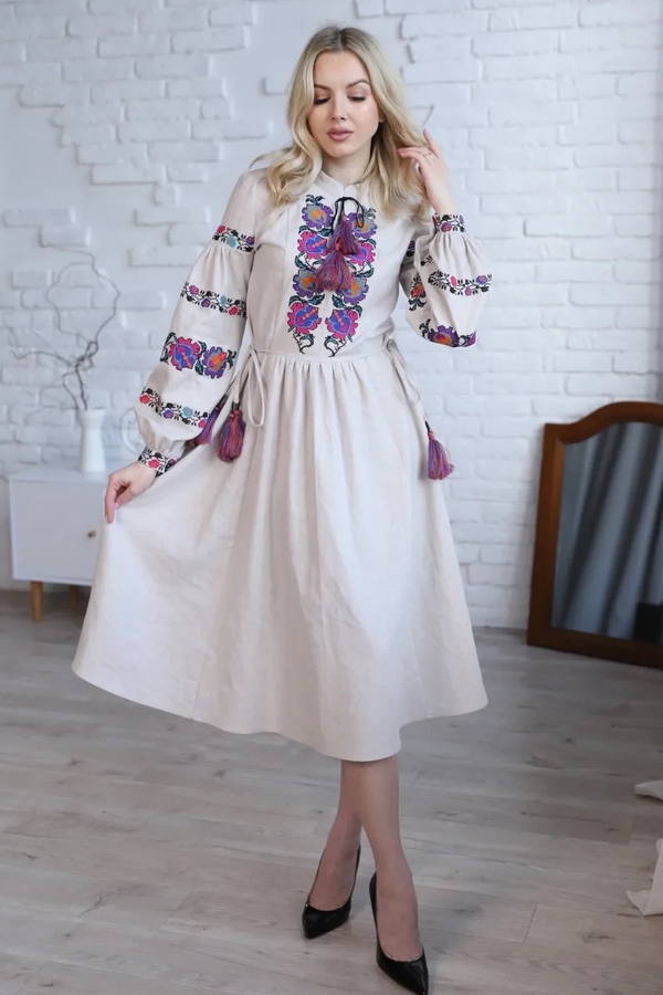 Embroidered dress (vyshyvanka) 